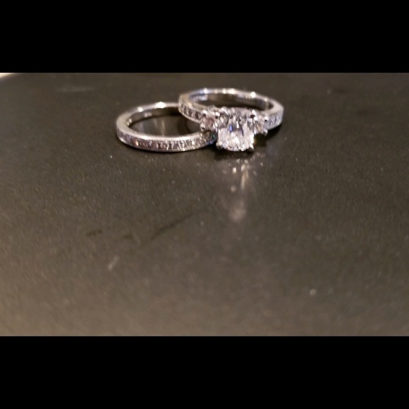 Diamond Engagement Set - Picture 3 of 3